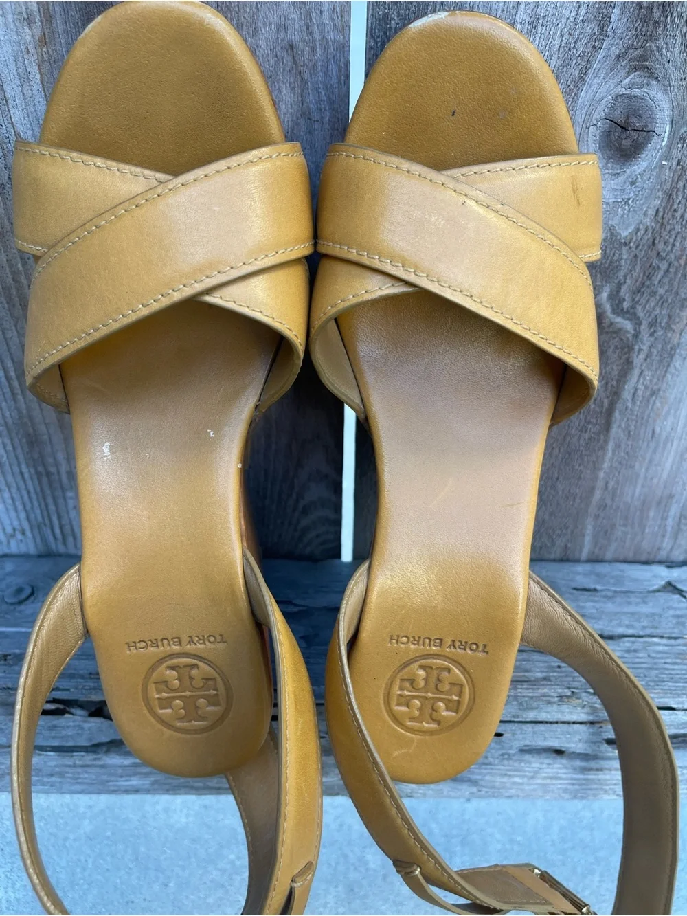 Tory Burch Almita Tan Leather Wedge Sandals 7.5